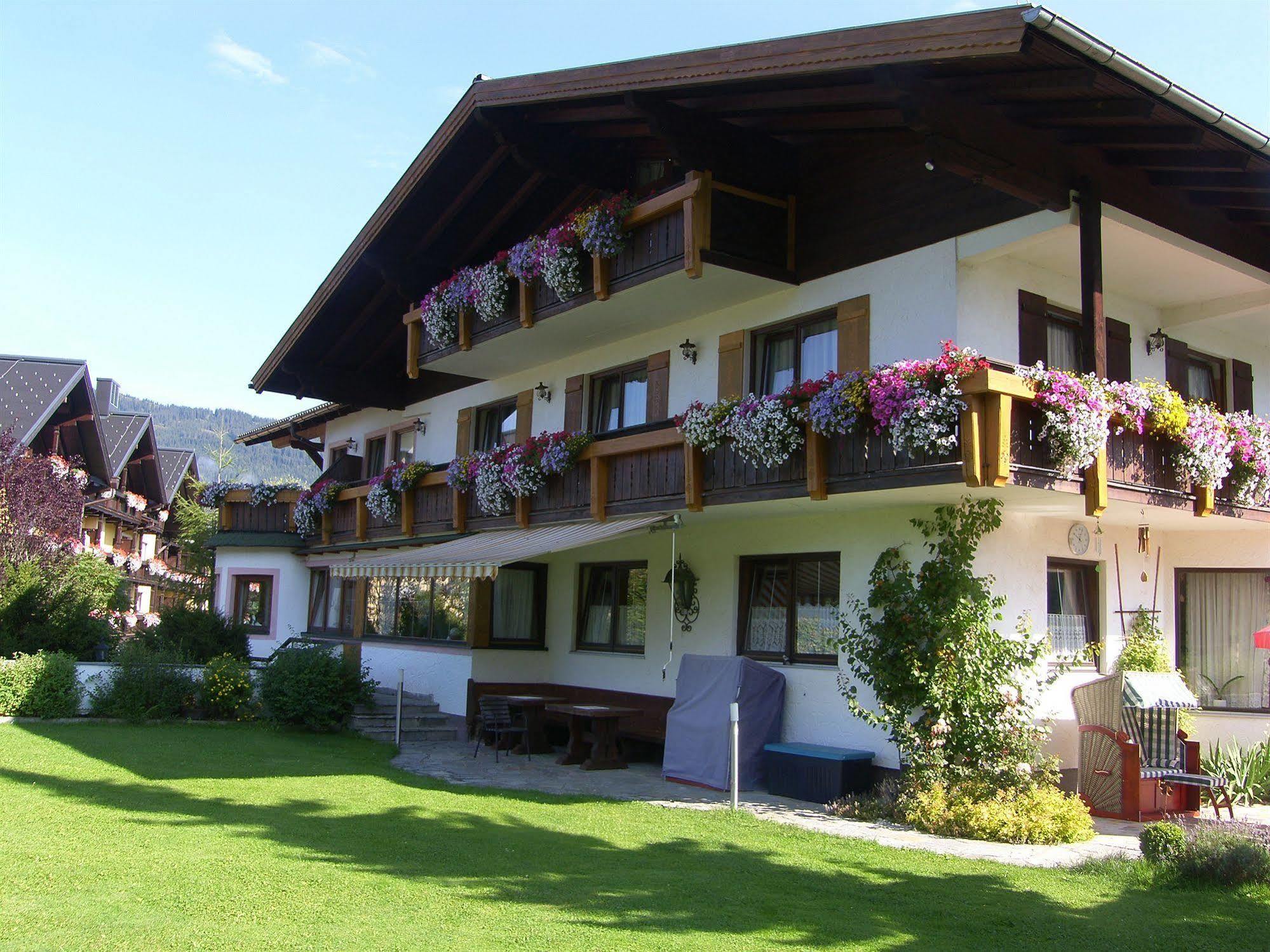 Gaestehaus Elisabeth 拉德施塔特 外观 照片